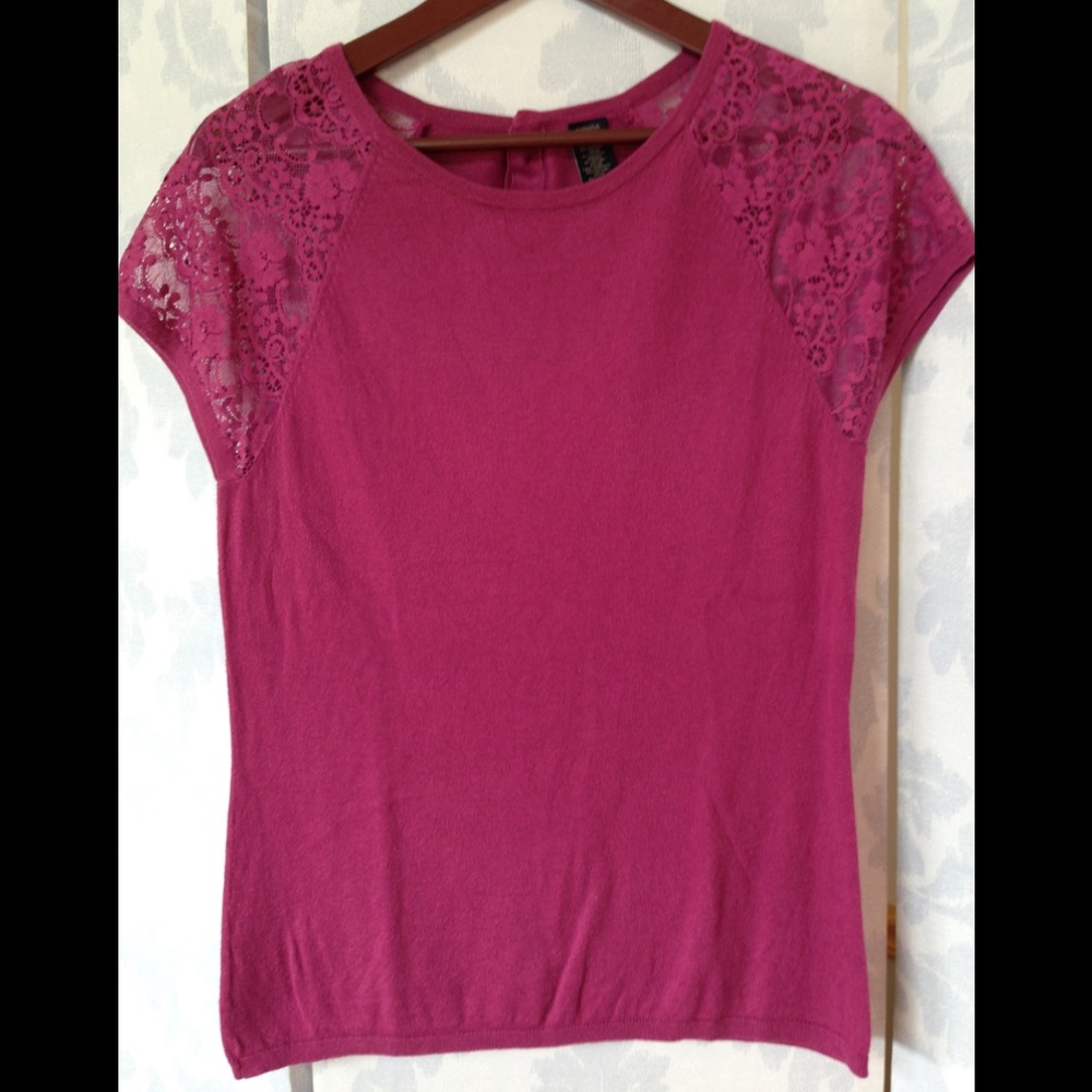 Magenta Banana Republic top